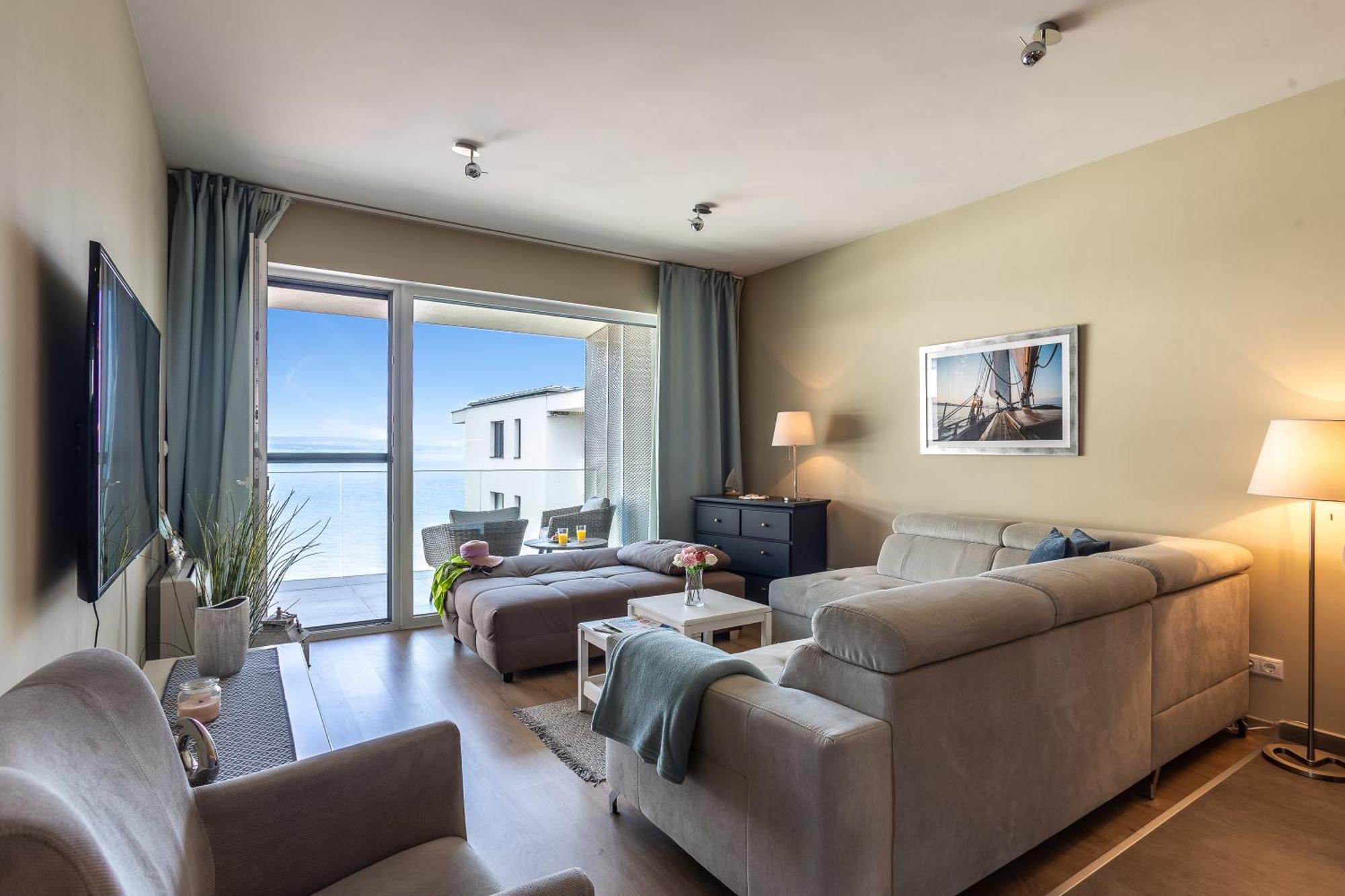 Lake Side Luxury Steps To The Lake Lela - Happy Rentals Balatonlelle Eksteriør billede